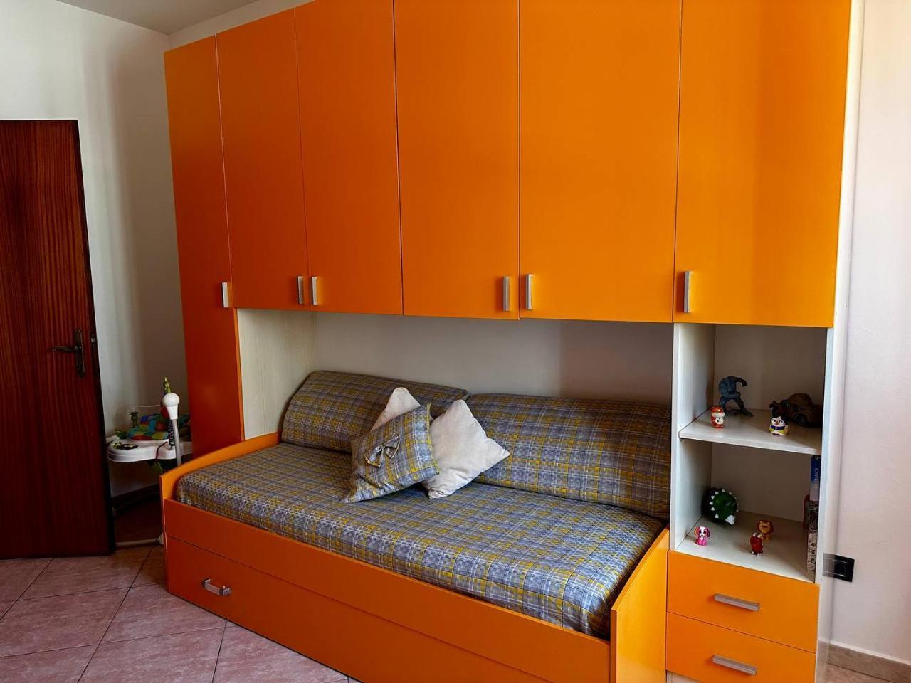 Holiday home Casa Via Appia Scauri - Luminosa, Grande A 250 M Dal Mare E Dalla Stazione Ferroviaria *